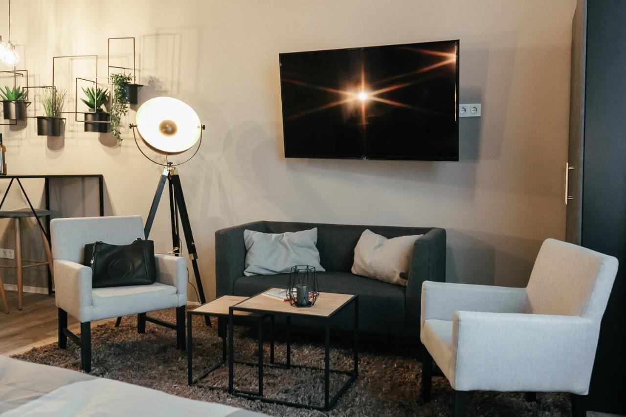 Apartment An Der Altstadt ฮาเมลน์ ภายนอก รูปภาพ