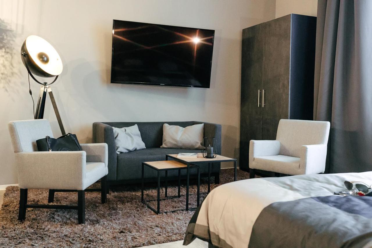 Apartment An Der Altstadt ฮาเมลน์ ภายนอก รูปภาพ